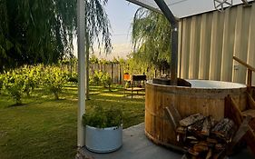 KooColand- Container con jacuzzi privado